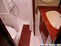 Amel  Amel 54  baño en proa