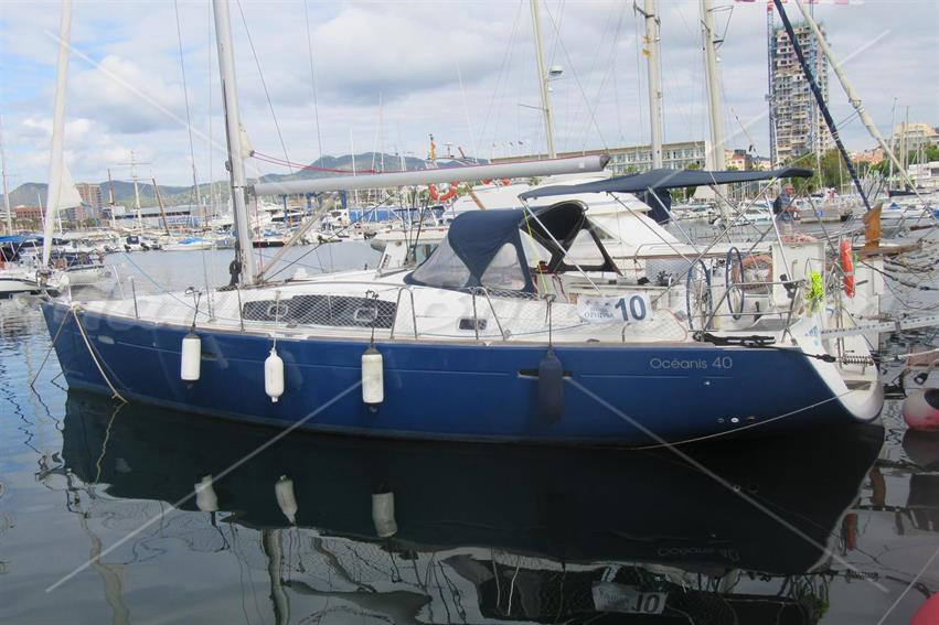 Beneteau Oceanis 40