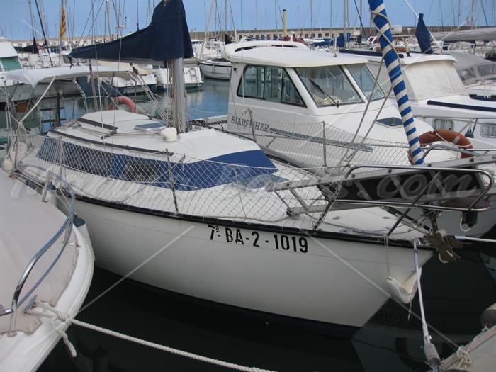 Dufour 28