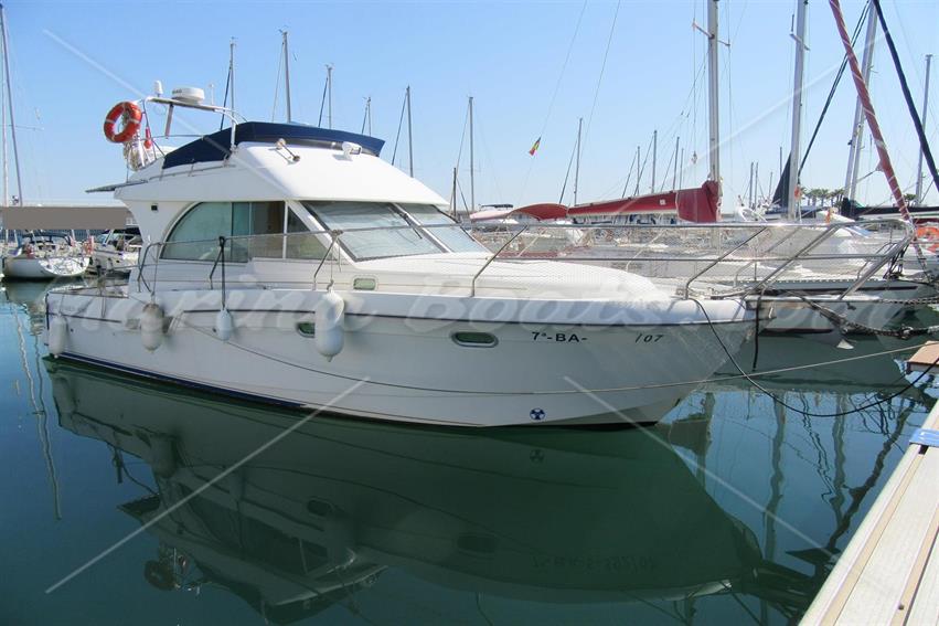 Beneteau Antares 9.80