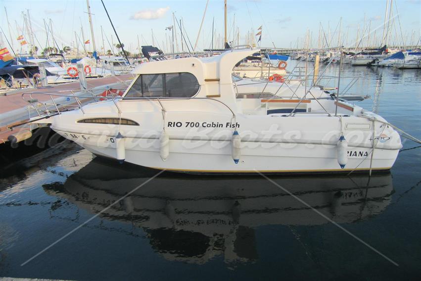 Rio 700 Cabin fish