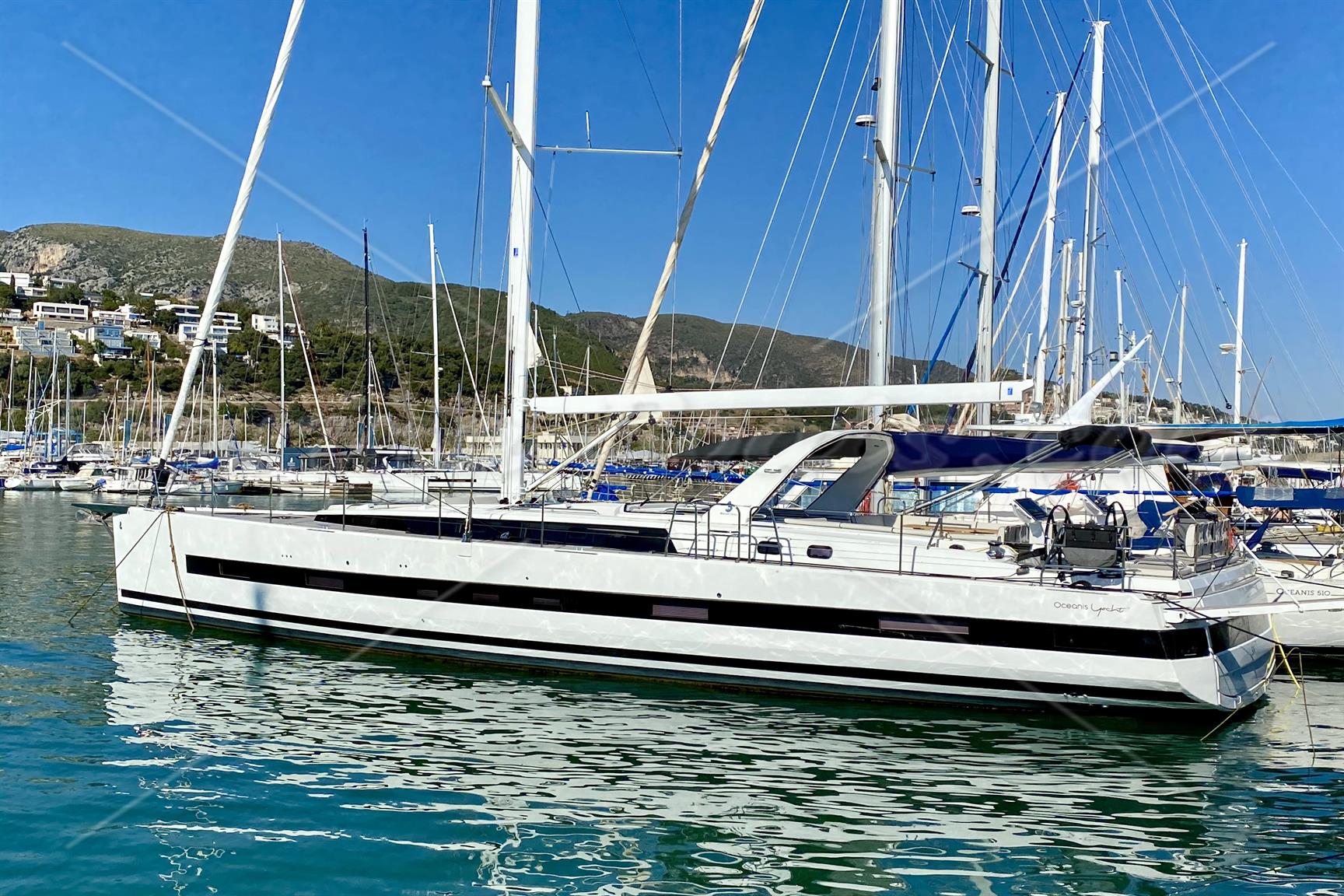 Beneteau Oceanis 62