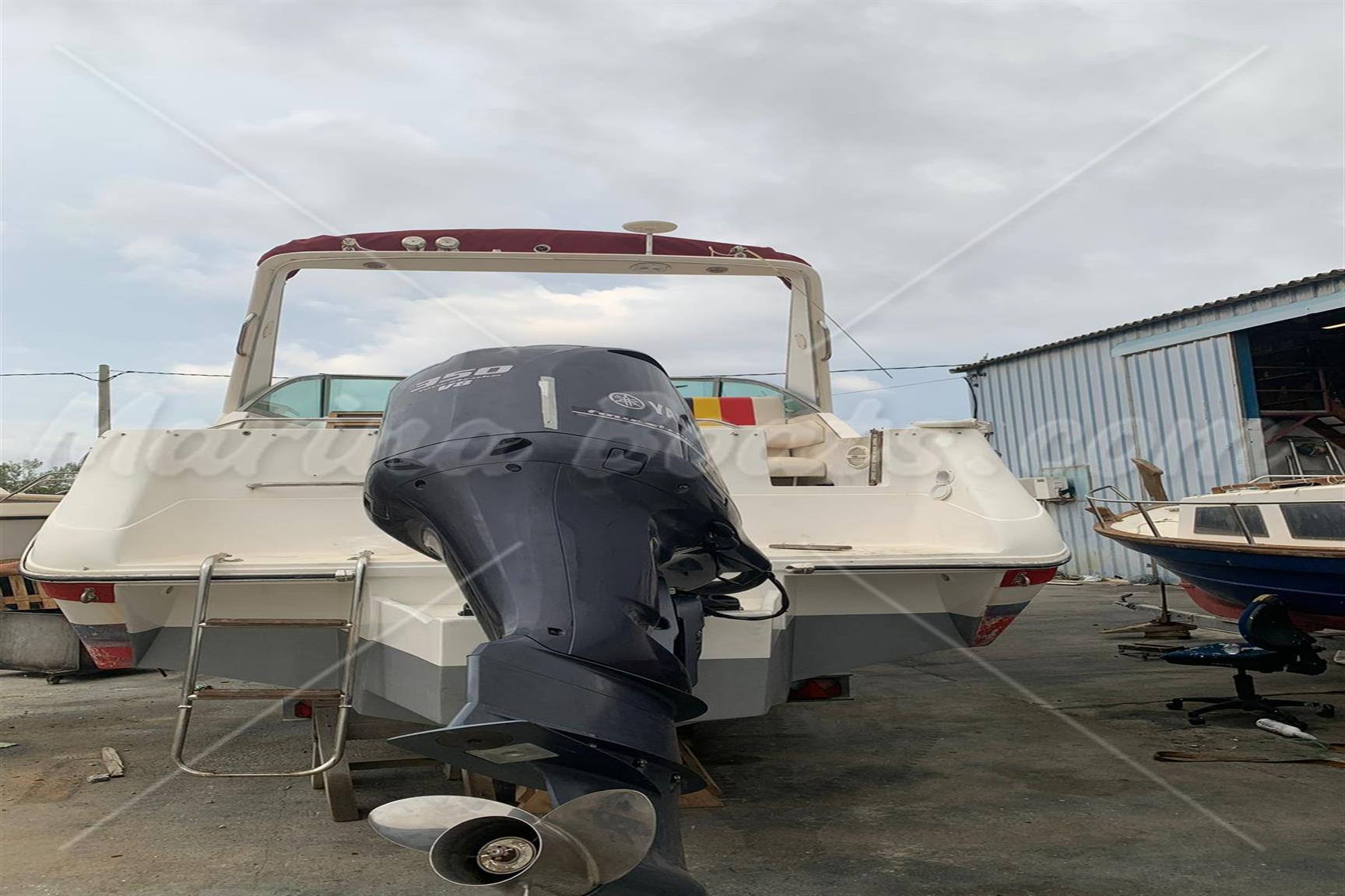 Sea Ray 270 Cruiser Motor yamaha 350 cv V8
