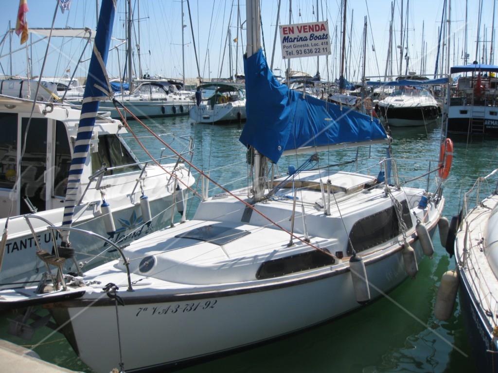 Coronado 25