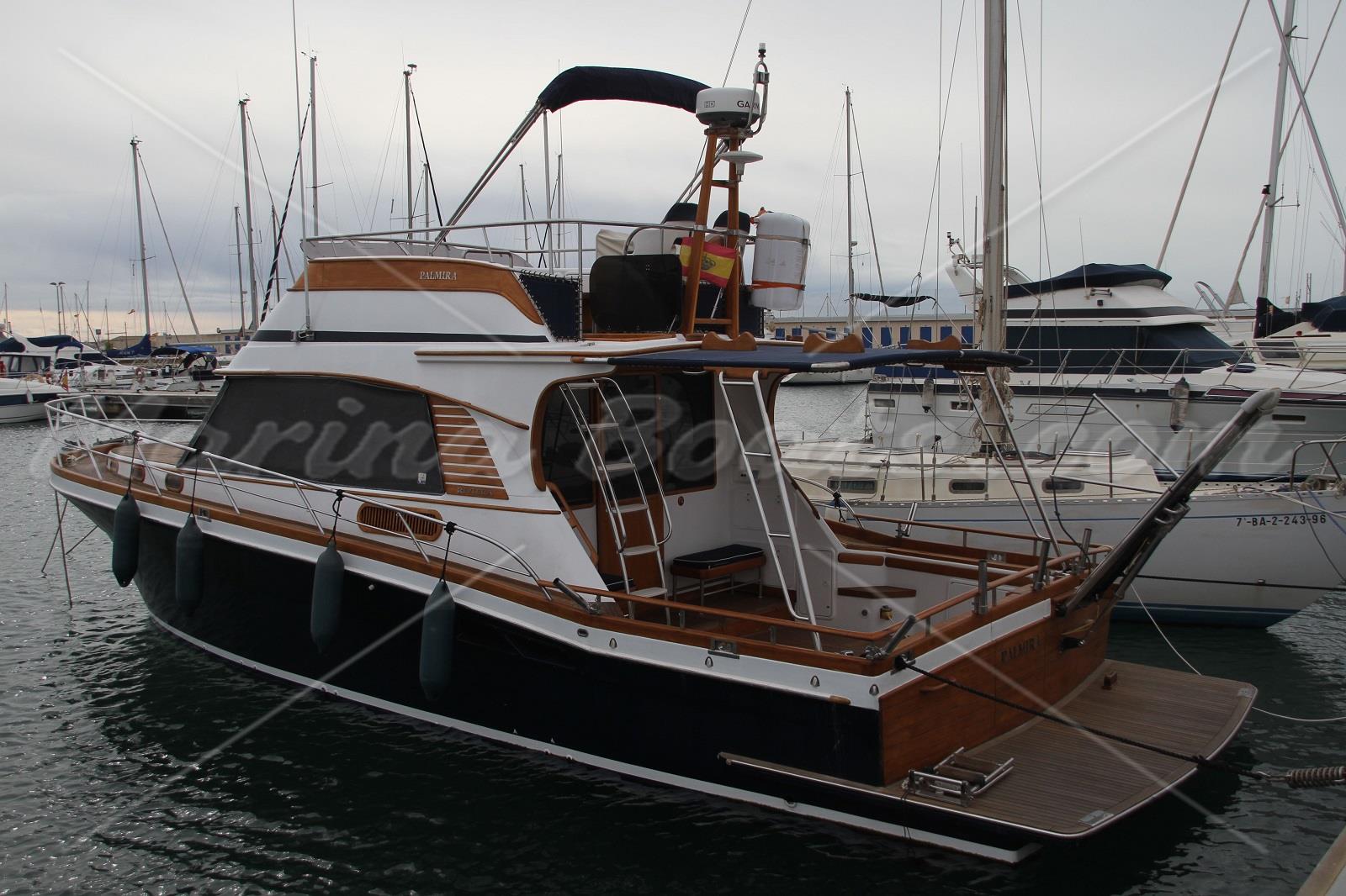 Riviera 36 Flybridge