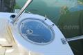 Robalo R 305 Vivero lado de babor