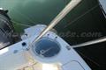 Robalo R 305 Vivero lado de babor