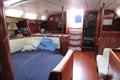 Beneteau Oceanis 473 Clipper Salon transformado en amplia cama