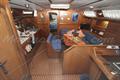 Bavaria 42 salon