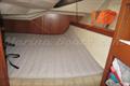 Hunter 326 Cama doble en zona de popa