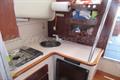 Rodman 800 Hard Top Cocina y armarios de estiba