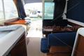 Beneteau Antares 760 Salon visto desde proa