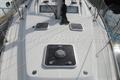 Beneteau Oceanis 40 Zona de proa escotillas