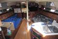 Hunter Marine 40 Salon