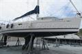 Jeanneau Sun Odyssey 45 Vista general varada lateral stb