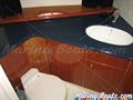 Sunseeker  Sunseeker  Portofino 44 baño de proa