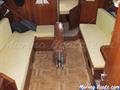 Jeanneau Aquila 28 interior salon