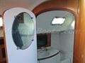 Beneteau First 31.7 baño