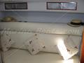 Sea Ray 390 Express Cruiser Sofa litera