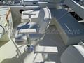 Tollycraft 44 MY Cockpit Motor Yacht asientos en fly