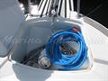 Beneteau Antares 880 Fly Pozo de anclas