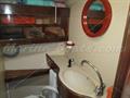 Beneteau First 42 baño de proa 