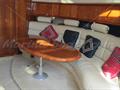 Sunseeker Superhawk 48 salon dinette 