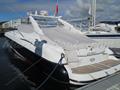 Sunseeker Superhawk 48 por babor y fondeo 