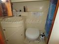 Rodman 870 Fly baño