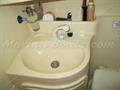 Rodman 870 Fly pica 