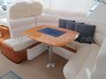 Beneteau Flyer 12 Sofas 