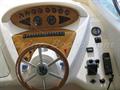 Azimut 46 Puesto de mandos puente