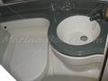 Azimut 46 Aseo cabina de proa