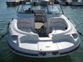 Four winns Funship 224 Entrada por proa.