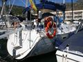 Beneteau Oceanis 331 Clipper Visto por estribor 