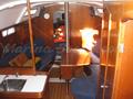 Beneteau Oceanis 331 Interior salon