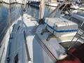 Beneteau Oceanis 331 Pasos hacia proa