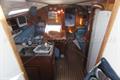Dufour Classic 35 Acceso al salon