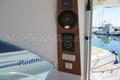 Beneteau Antares 8.80 Entrada de corriente
