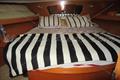Beneteau Antares 10.80 Cabina de proa