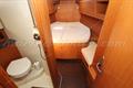 Dehler 44 SQ baño proa 