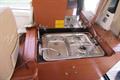 Jeanneau Merry Fisher 855 Cocina Agas y pica de un cuerpo